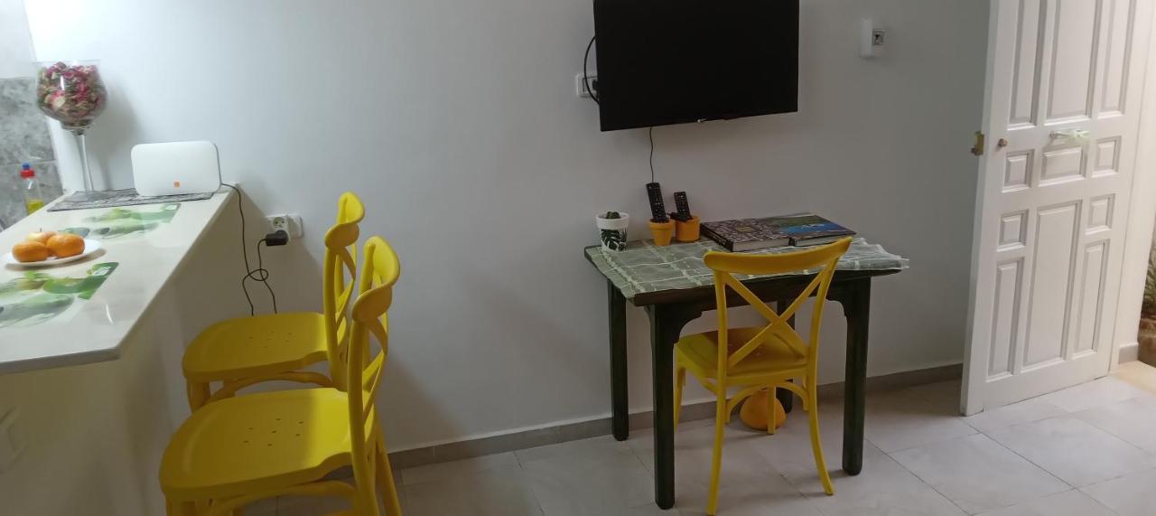Studio, Cite La Gazelle ,Pas Jafar, Quartier Calme 10 Min De L'Aeroport Pres Du Technopark Exterior foto